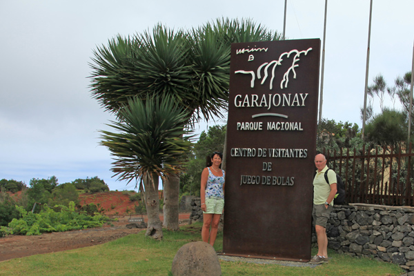 Hans en Gina Mom bij NP Garajonay op la Gomera